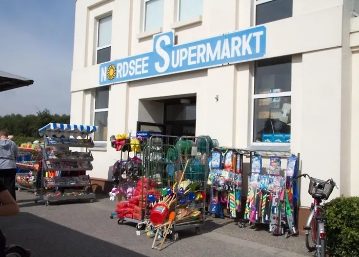 Grosse Nordseewelle Ohne Hund * Norden